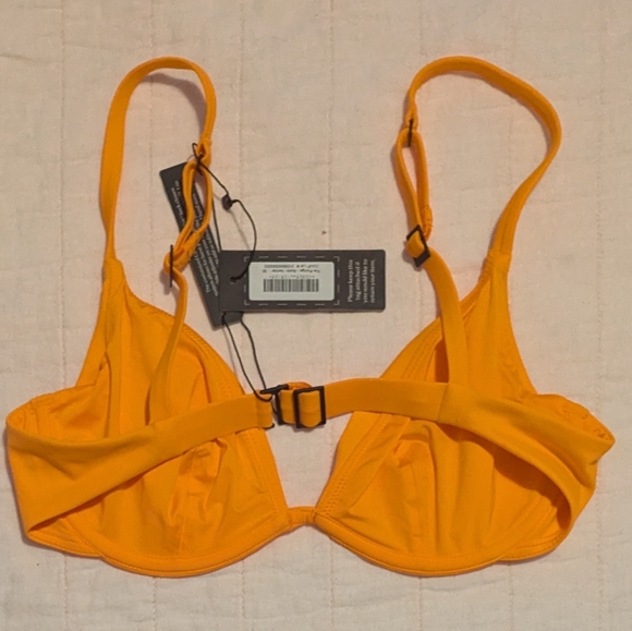 Cuup Bikini Top - Picture 2 of 3